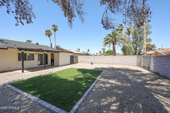 4034 Windrose Dr, Phoenix, AZ 85032