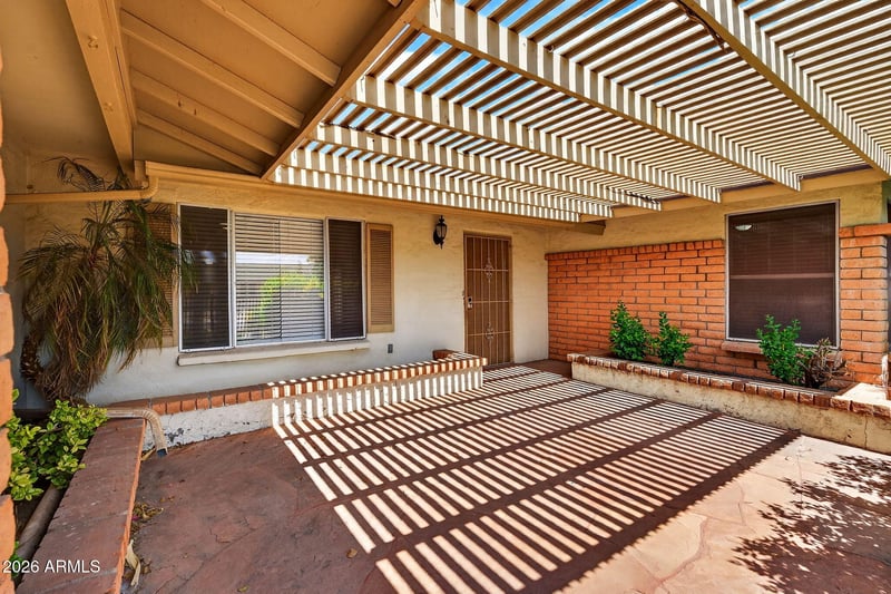 4034 Anderson Dr, Glendale, AZ 85308