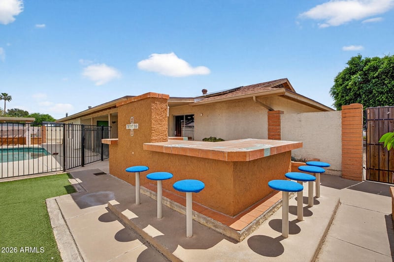4034 Anderson Dr, Glendale, AZ 85308