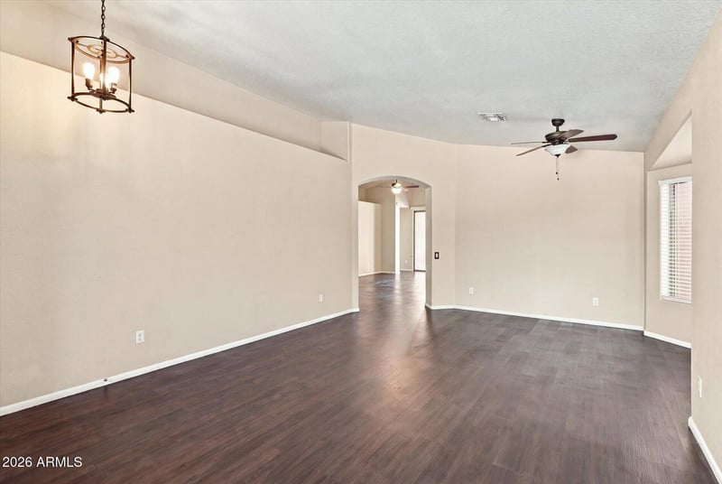 4034 W Chisum Trl, Phoenix, AZ 85083