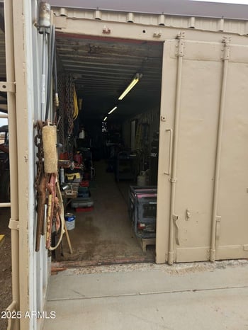 40342 253rd Ave, Morristown, AZ 85342