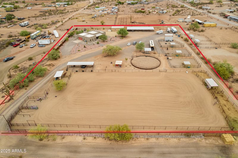 40342 253rd Ave, Morristown, AZ 85342