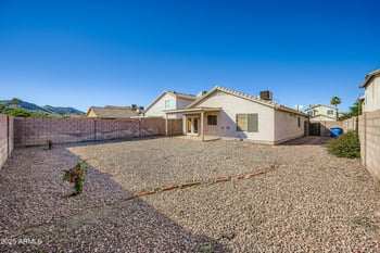 4035 Rose Garden Ln, Glendale, AZ 85308