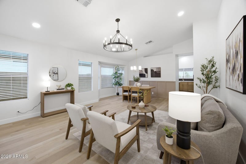 4035 W Electra Ln, Glendale, AZ 85310