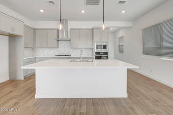 40354 N Alegre Dr, San Tan Valley, AZ 85140