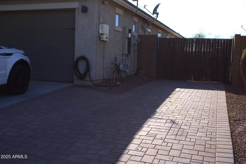 4036 183rd Ln, Goodyear, AZ 85338