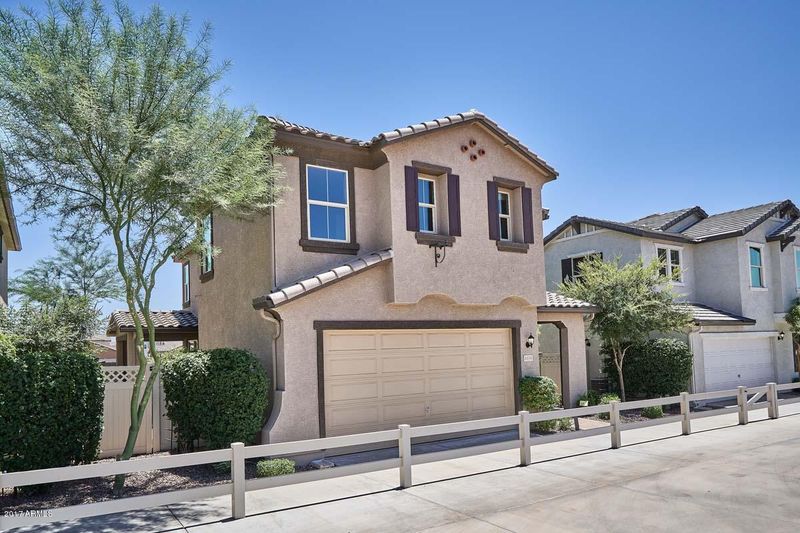 4036 E Ranch Rd, Gilbert, AZ 85296