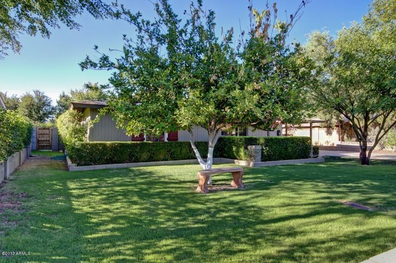 4036 E Weldon Ave, Phoenix, AZ 85018