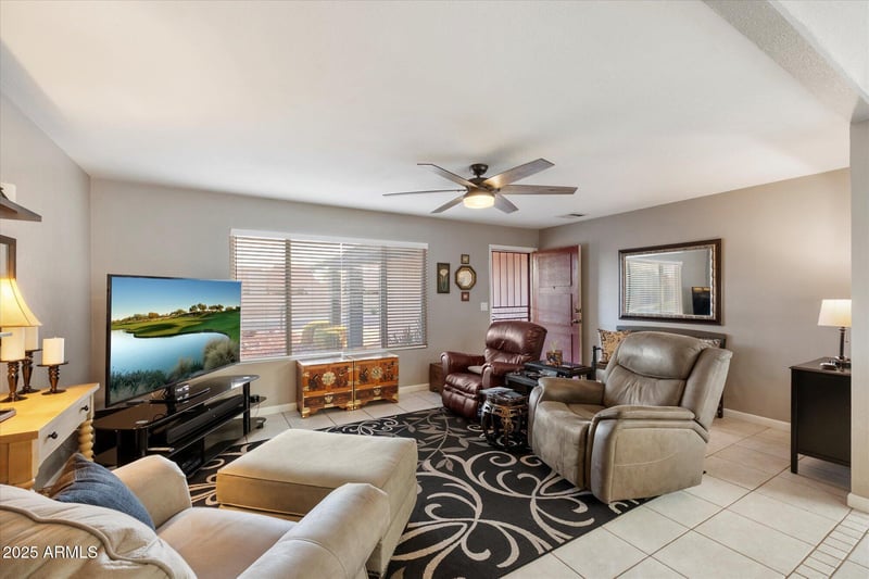 4036 Louise Dr, Phoenix, AZ 85032