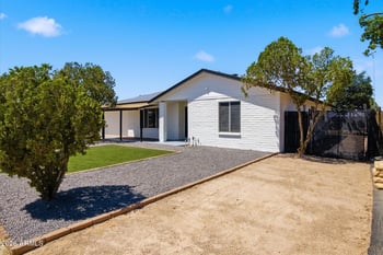 4036 Thunderbird Rd, Phoenix, AZ 85053