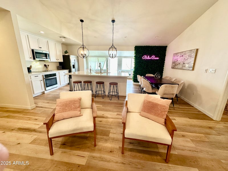 4037 81st St, Scottsdale, AZ 85251