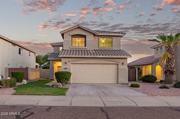 4037 Hackamore Dr, Phoenix, AZ 85083