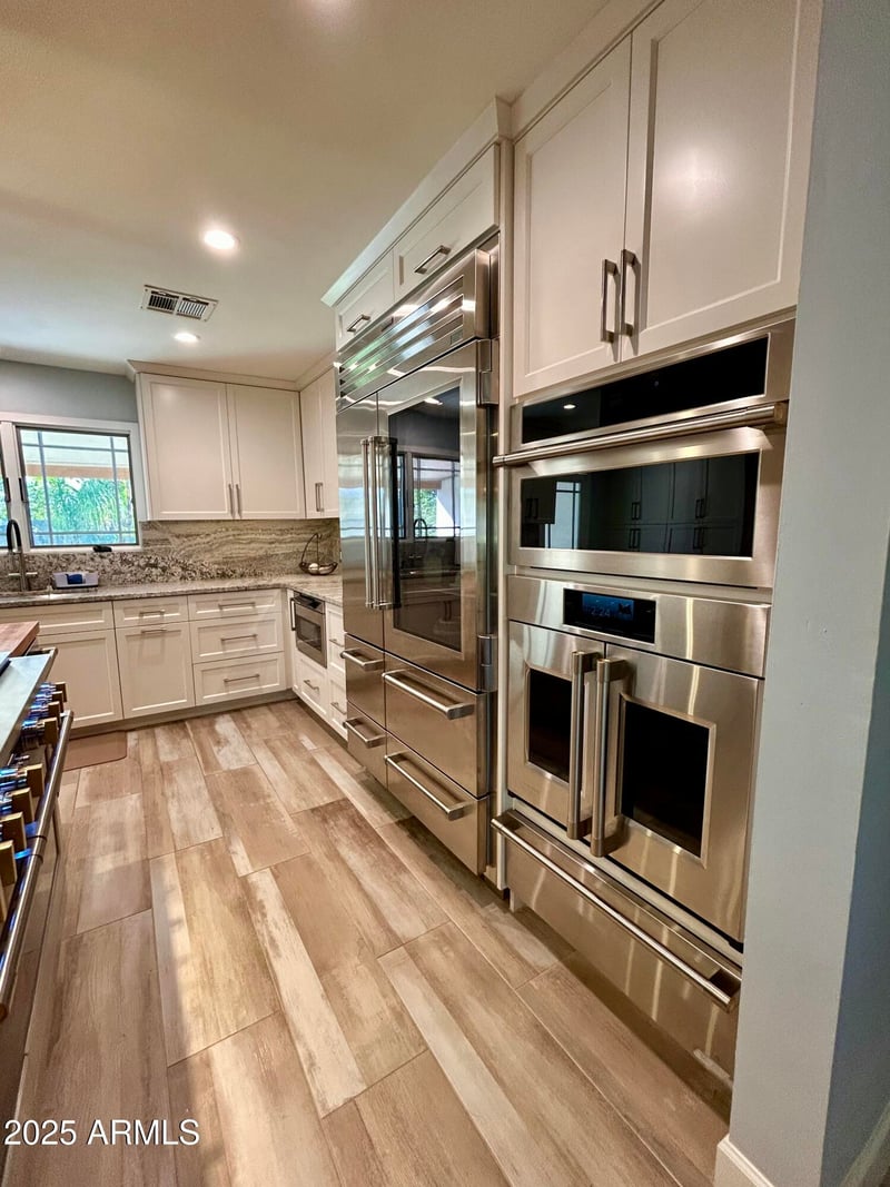 4037 Minnezona Ave, Phoenix, AZ 85018