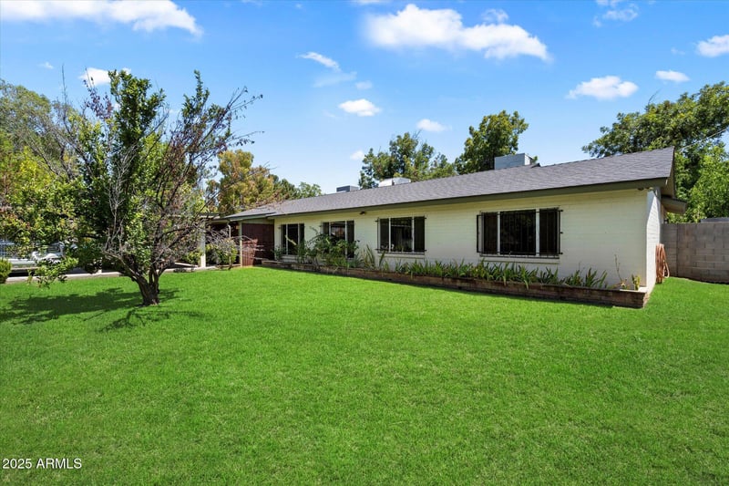 4037 Oak St, Phoenix, AZ 85008