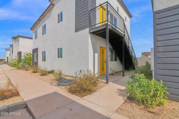 4037 S 12th St, Phoenix, AZ 85040