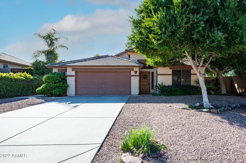 4037 W Chisum Trl, Phoenix, AZ 85083