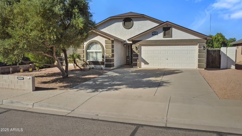 40376 Burwick Way, San Tan Valley, AZ 85140