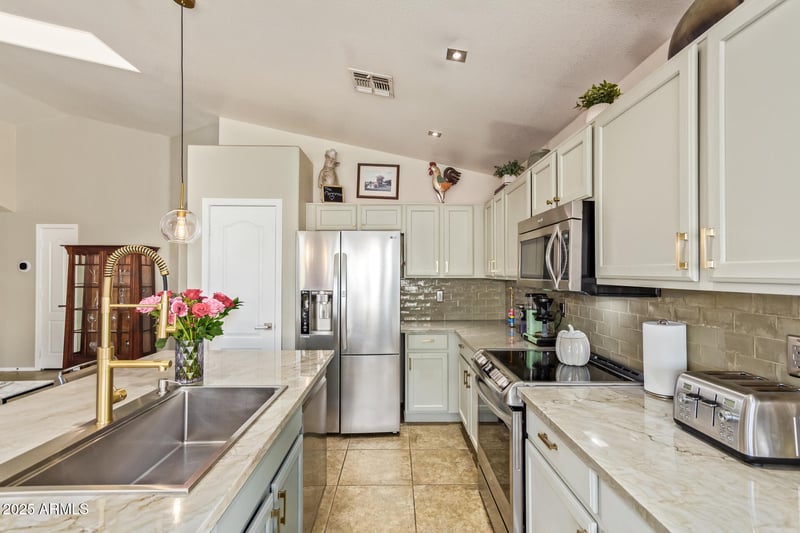 4038 Alex Loop, Phoenix, AZ 85083