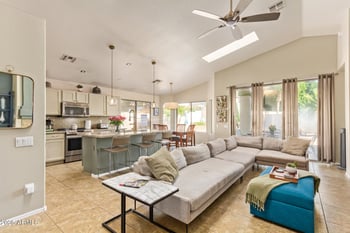 4038 Alex Loop, Phoenix, AZ 85083