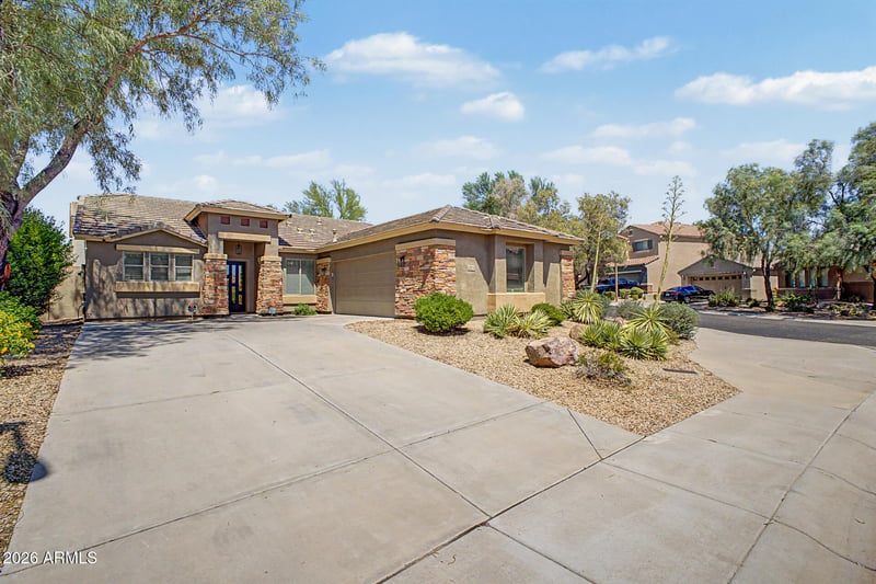 4038 E Expedition Way, Phoenix, AZ 85050