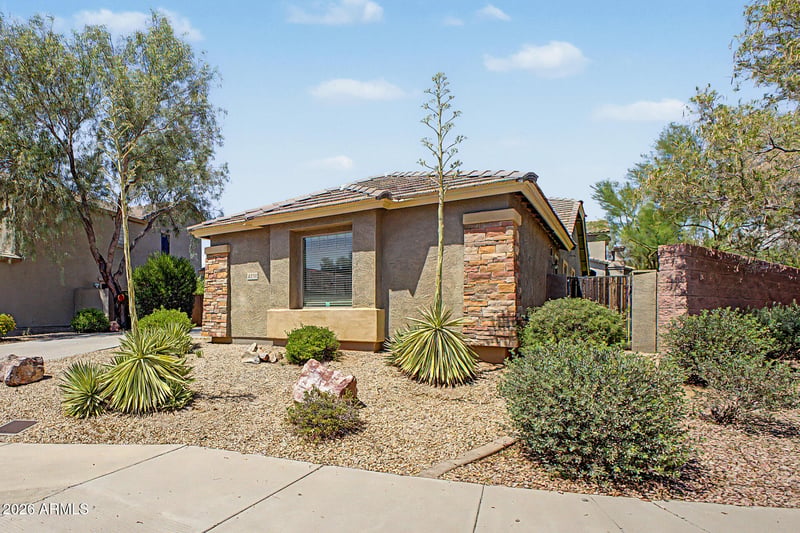 4038 E Expedition Way, Phoenix, AZ 85050