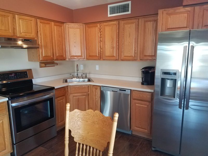 4038 E Kiowa St, Phoenix, AZ 85044
