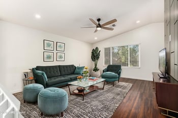 4038 Holmes Ave, Mesa, AZ 85206