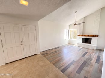 4038 W Mercer Ln, Phoenix, AZ 85029
