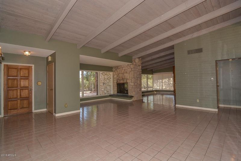 4039 E Beryl Ln, Phoenix, AZ 85028