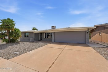 4039 Catalina Cir, Mesa, AZ 85206
