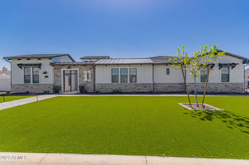 4039 E Mallory Cir, Mesa, AZ 85215