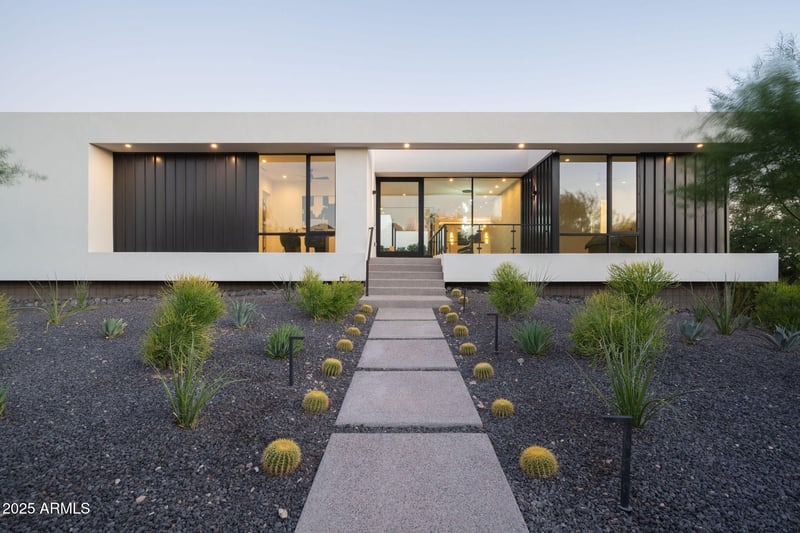 4039 Rancho Dr, Phoenix, AZ 85018