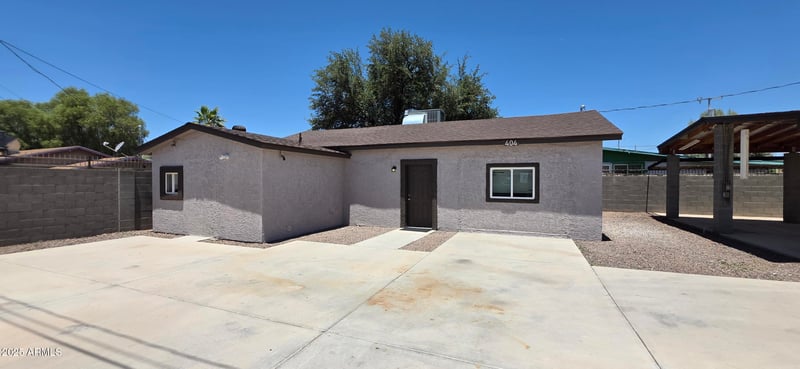 404 Centre Ave, Buckeye, AZ 85326