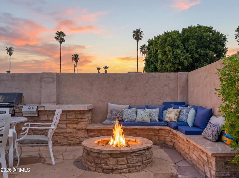 404 E Palm St, Litchfield Park, AZ 85340