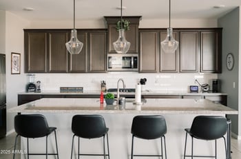 4040 Caitlin Dr, San Tan Valley, AZ 85140