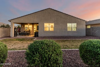 4040 Caitlin Dr, San Tan Valley, AZ 85140