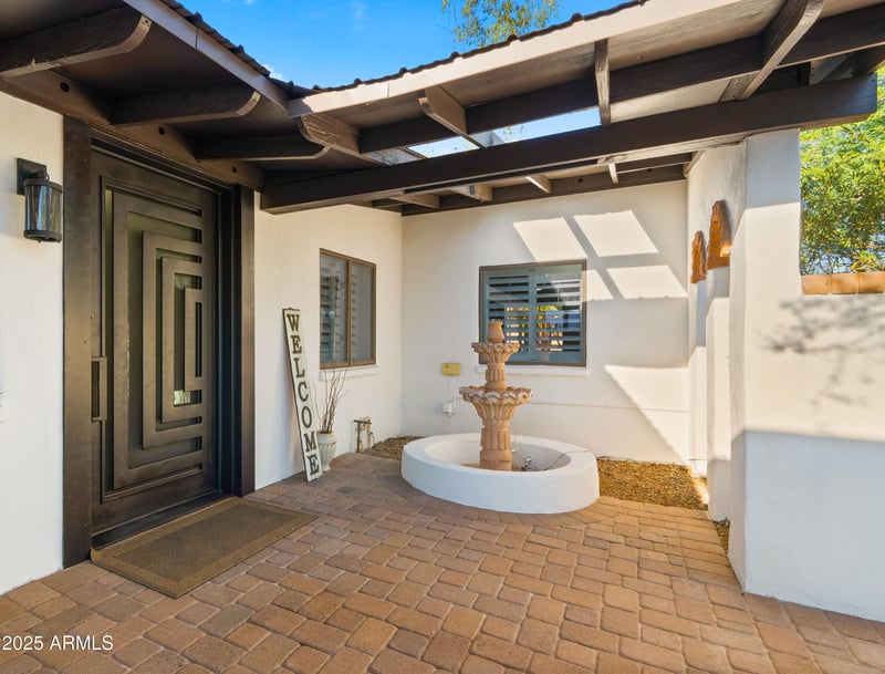 4040 E Becker Ln, Phoenix, AZ 85028
