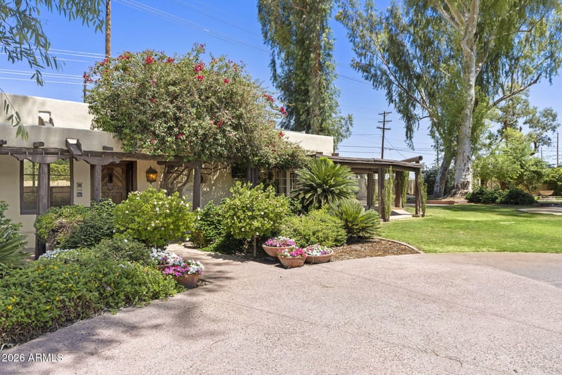4040 E Elm St, Phoenix, AZ 85018