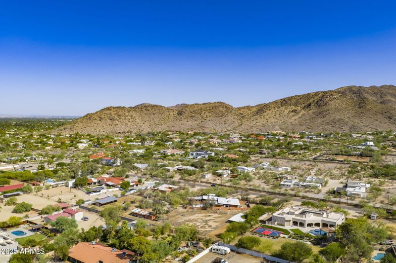 4040 E Via Estrella --, Phoenix, AZ 85028