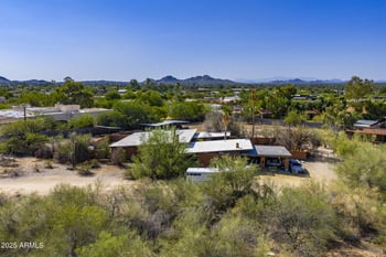4040 Via Estrella --, Phoenix, AZ 85028