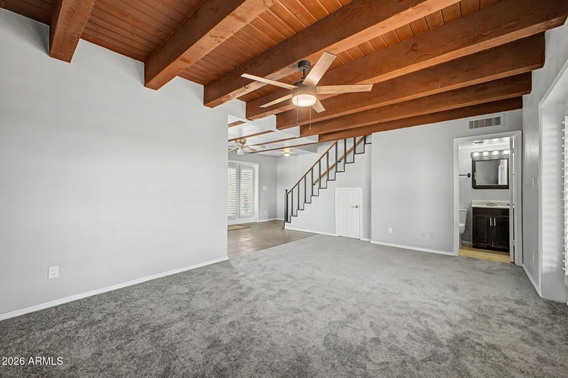 40404 New River Rd, Phoenix, AZ 85086