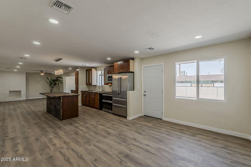 4041 56th Ave, Phoenix, AZ 85031