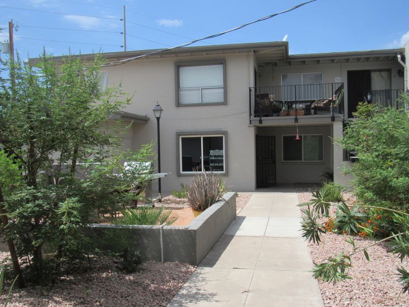 4041 E Camelback Rd E #1, Phoenix, AZ 85018