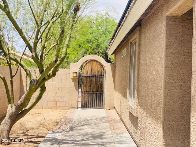 4041 N 14th Pl, Phoenix, AZ 85017