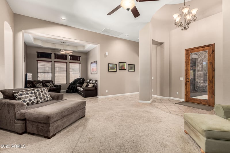 4041 Silver Ridge Cir, Mesa, AZ 85207