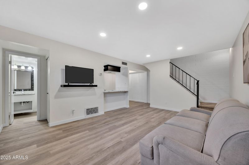 4041 W Reade Ave, Phoenix, AZ 85019