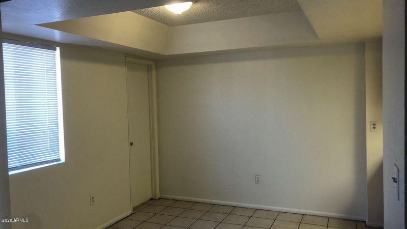 4042 S 44th Way, Phoenix, AZ 85040