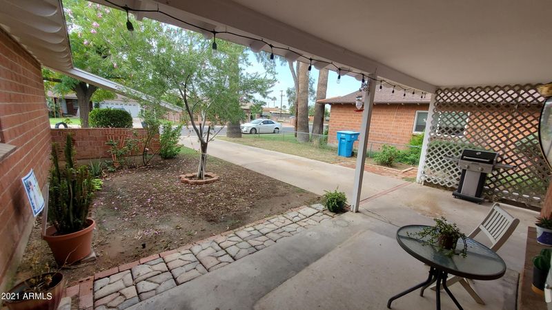 4042 W Sierra Vista Dr, Phoenix, AZ 85019