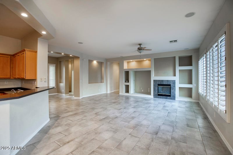 40420 Chase Oaks Way, Anthem, AZ 85086