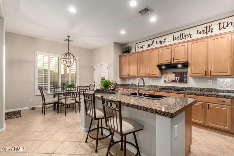 40428 N Rolling Green Way, Anthem, AZ 85086